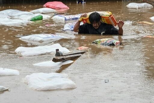 Breaking News Live: 170 dead in Nepal floods after relentless monsoon rains – The Times of India